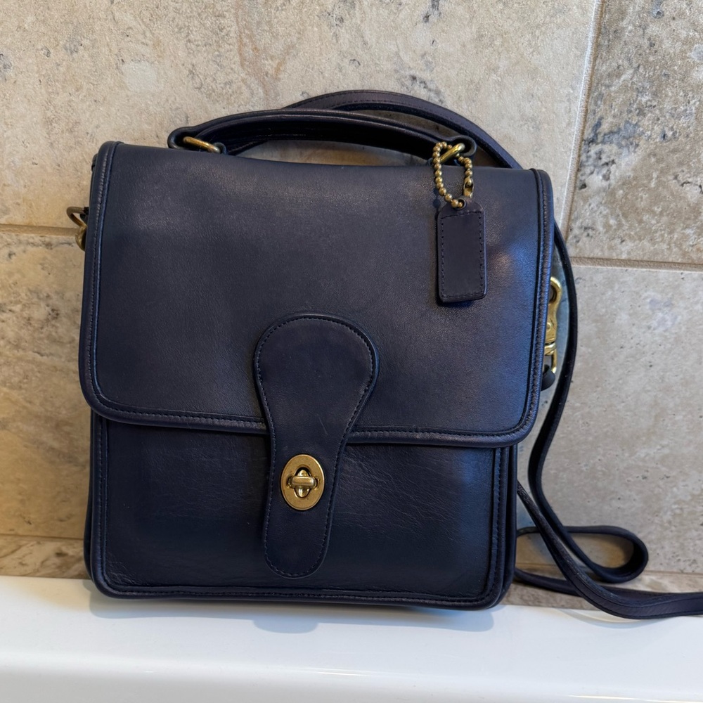 Vintage Coach Station bag Navy